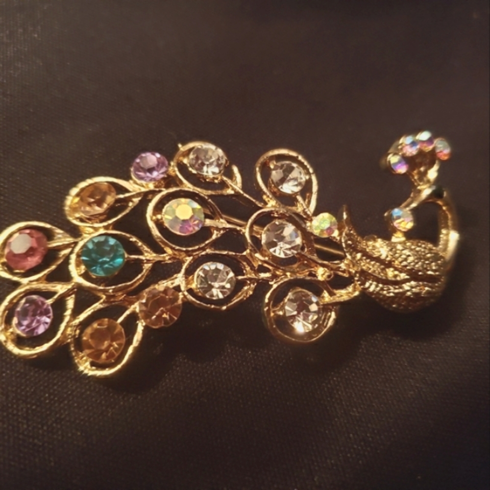 Vintage Peacock Multi-Colored Stone Brooche 2 1/2"